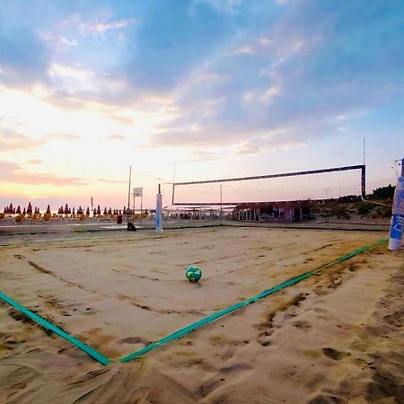 Regina Del Mare Holiday Apartments Tirrenia Luaran gambar