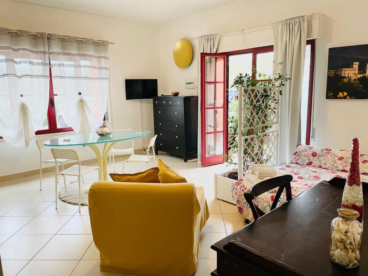 Regina Del Mare Holiday Apartments Tirrenia Luaran gambar