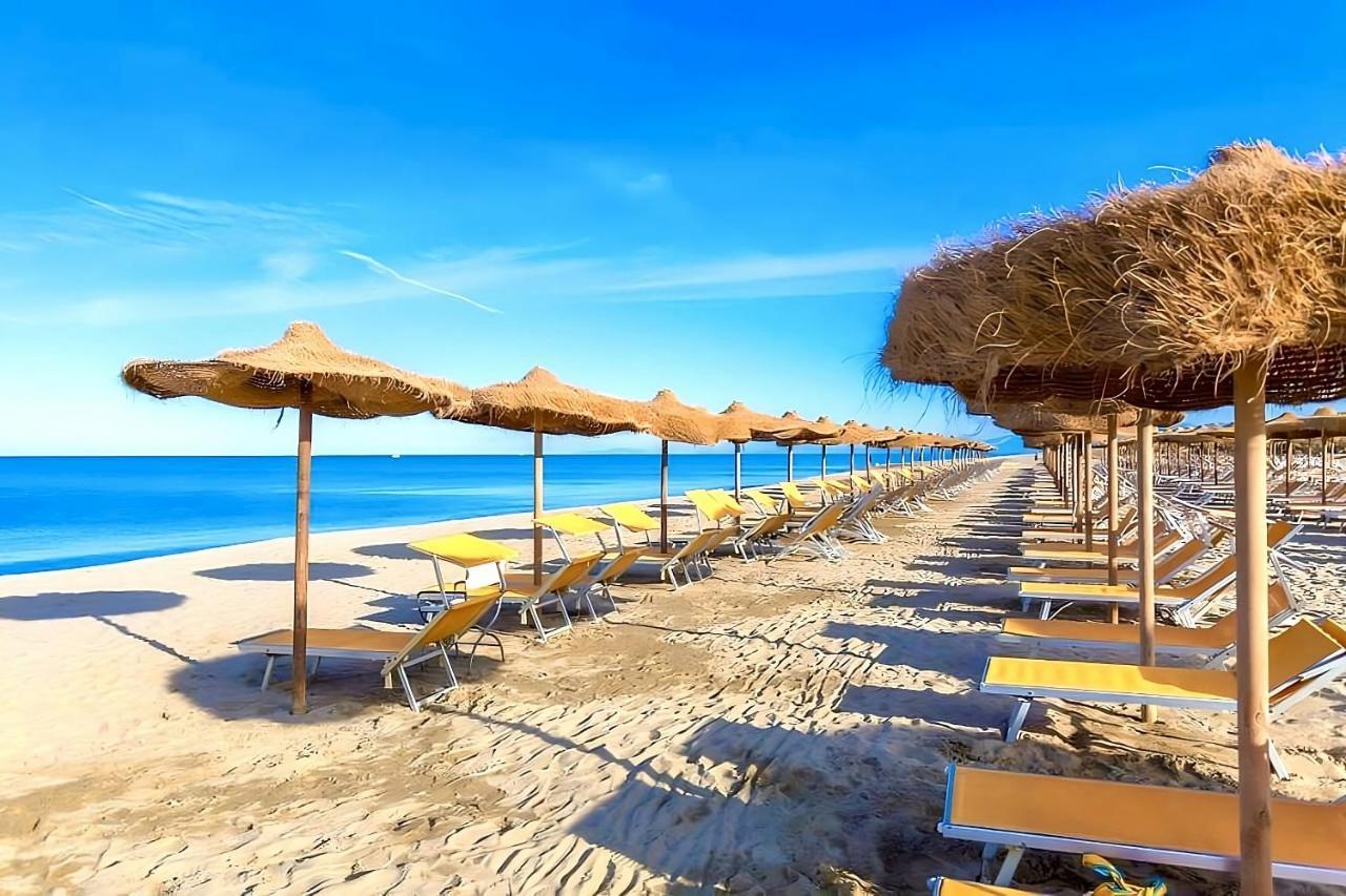Regina Del Mare Holiday Apartments Tirrenia Luaran gambar