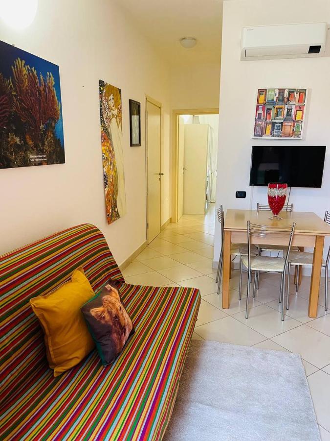 Regina Del Mare Holiday Apartments Tirrenia Luaran gambar