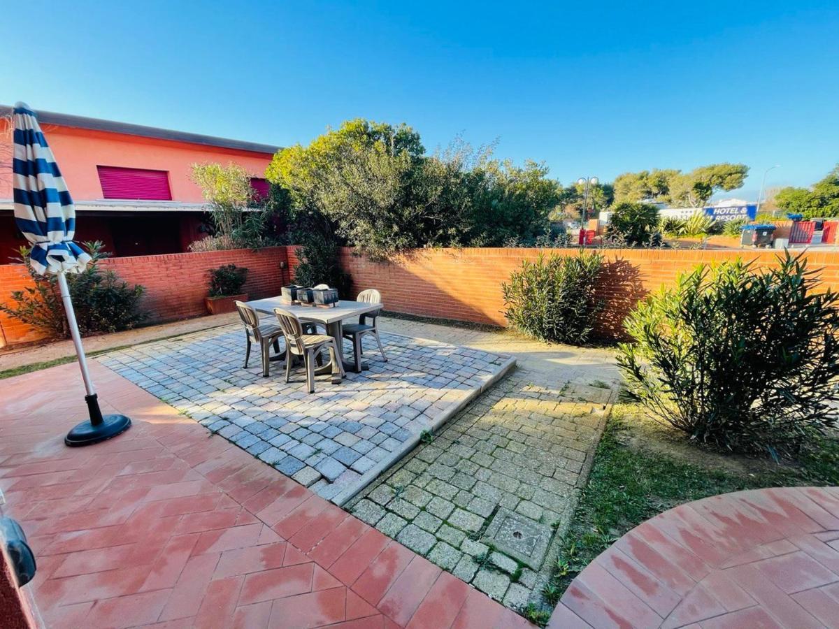 Regina Del Mare Holiday Apartments Tirrenia Luaran gambar