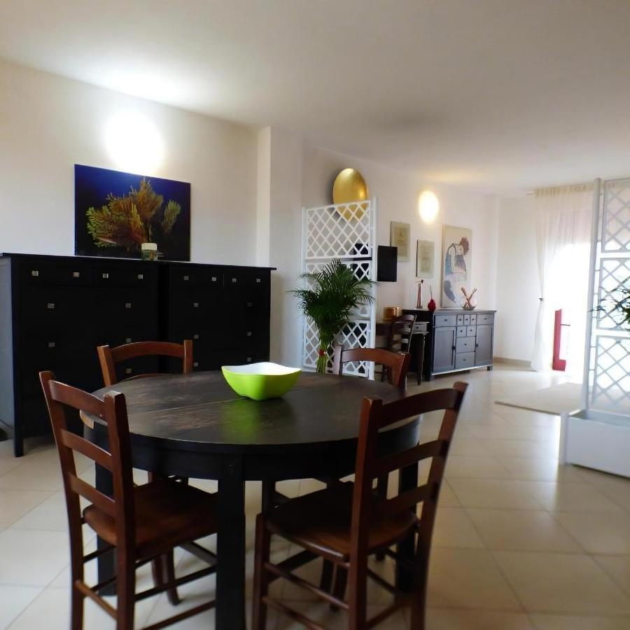 Regina Del Mare Holiday Apartments Tirrenia Luaran gambar